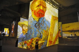 Мультимедийное шоу в Ле-бо-де-Прованс
