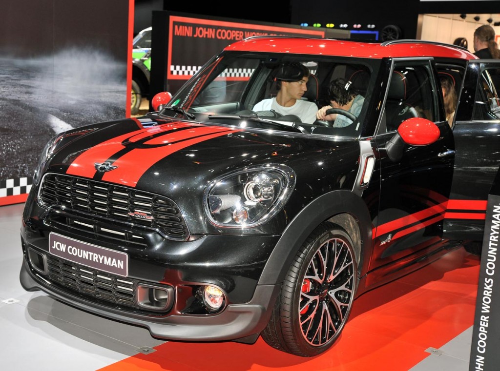 MINI COOPER JCW COUNTRYMAN