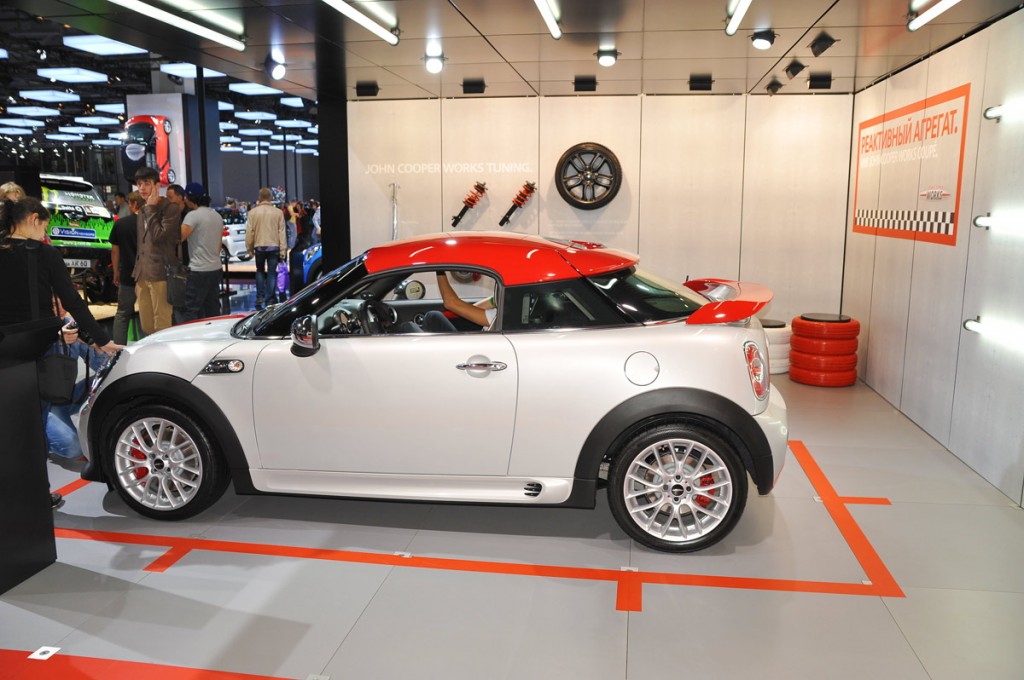 MINI JCW COUPE