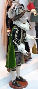 Луи де Фюнес в театральном костюме