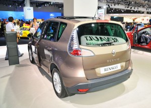 Renault scenic-2