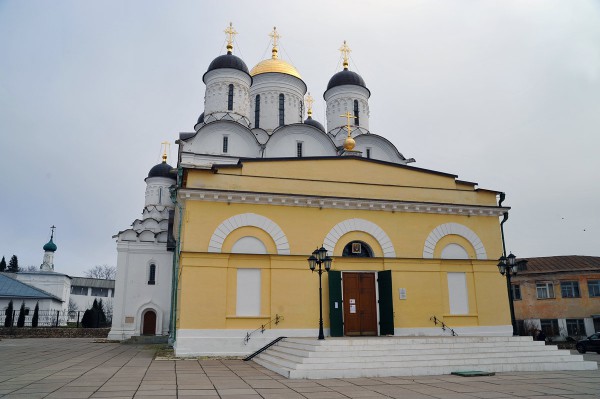 Пафнутьев-Боровский Монастырь-8  Собор Рождества Богородицы