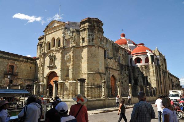 Кафедральный собор Оахака -3
