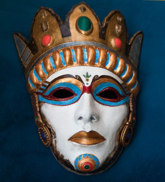маска королевы-5