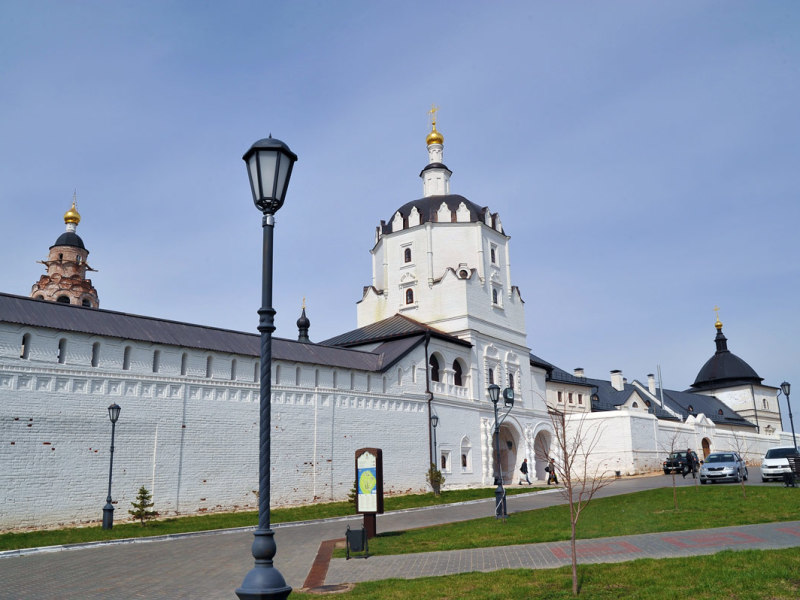 Богородице-Успенский монастырь-2