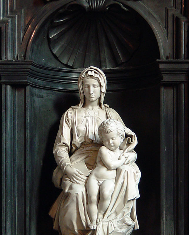 Богоматерь с младенцем Микеланджело