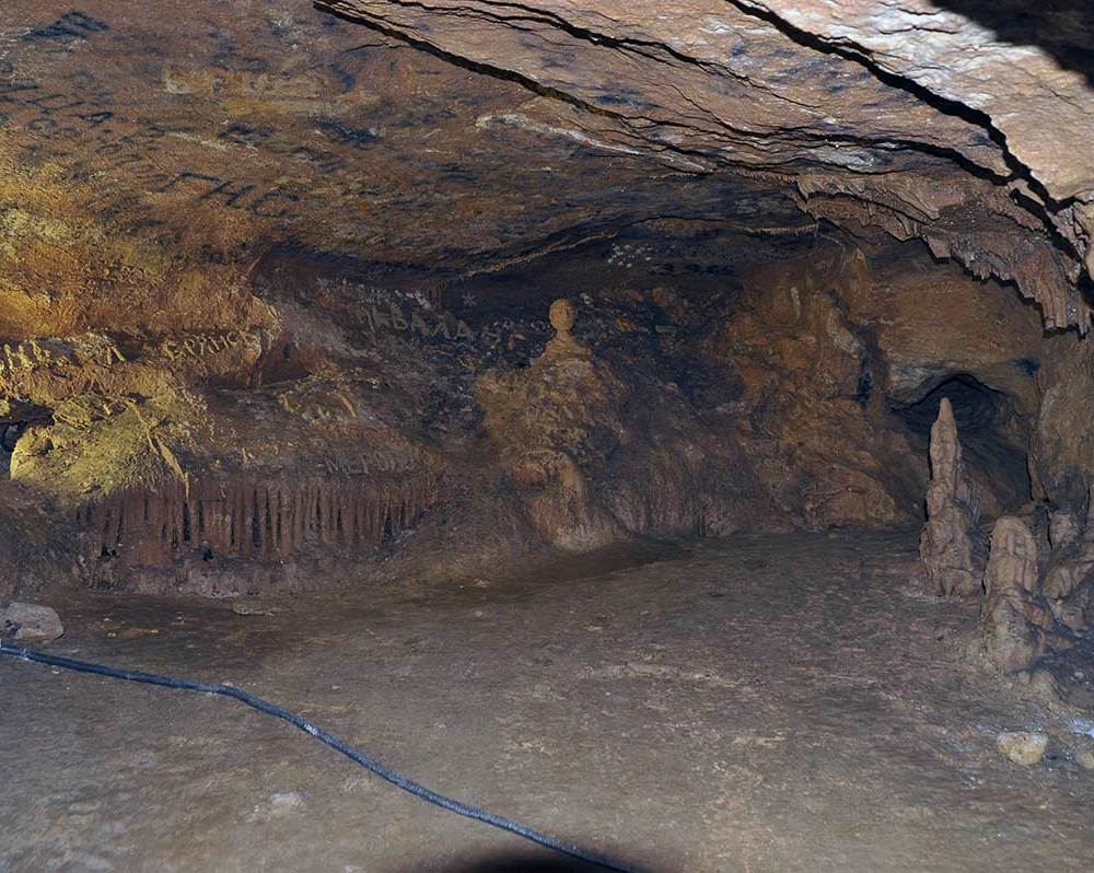 Пещера "Геофизическая"-15