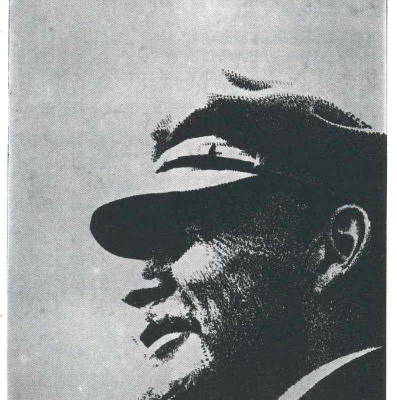 Советский плакат. Ленин с нами-3