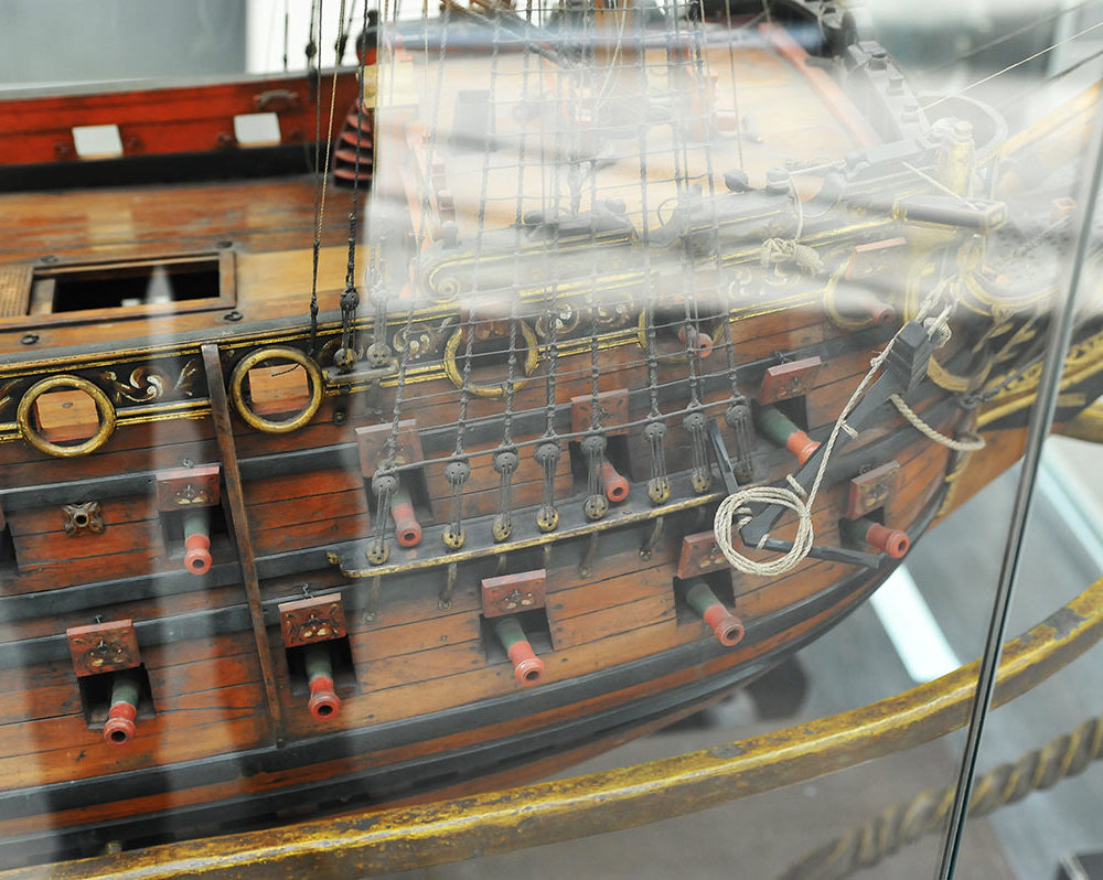 Модель военного  корабля 18 век -3
