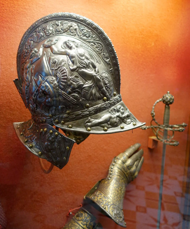Эрмитаж. Коллекция  оружия 15-17 века-51