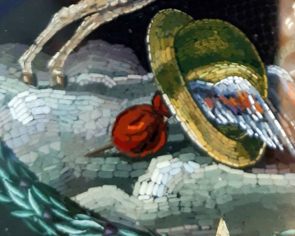 Мозаичный сто "Триумф амура-5