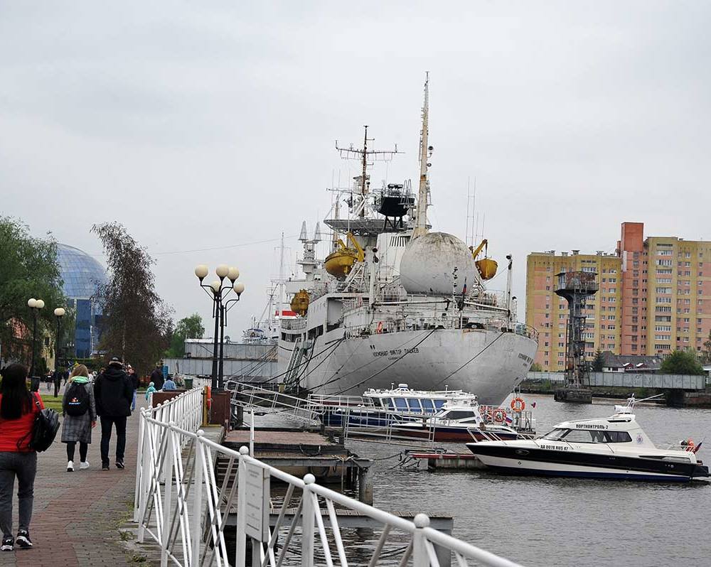 Судно космической связи «Космонавт Виктор Пацаев»-4