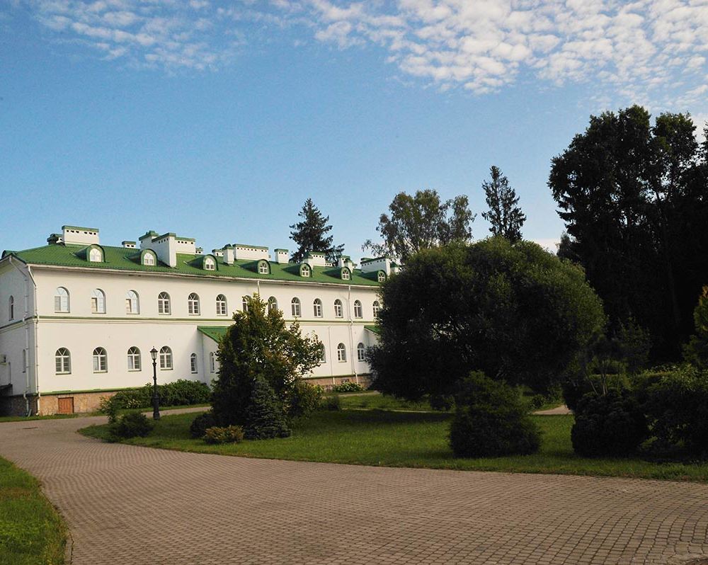 Сестринские корпуса -2