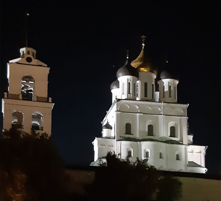 Виды Псковского кремля-23
