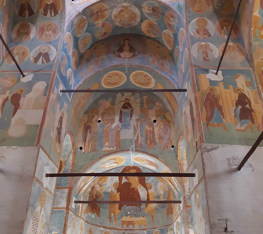 Фрески Дионисия в стенах монастыря-4